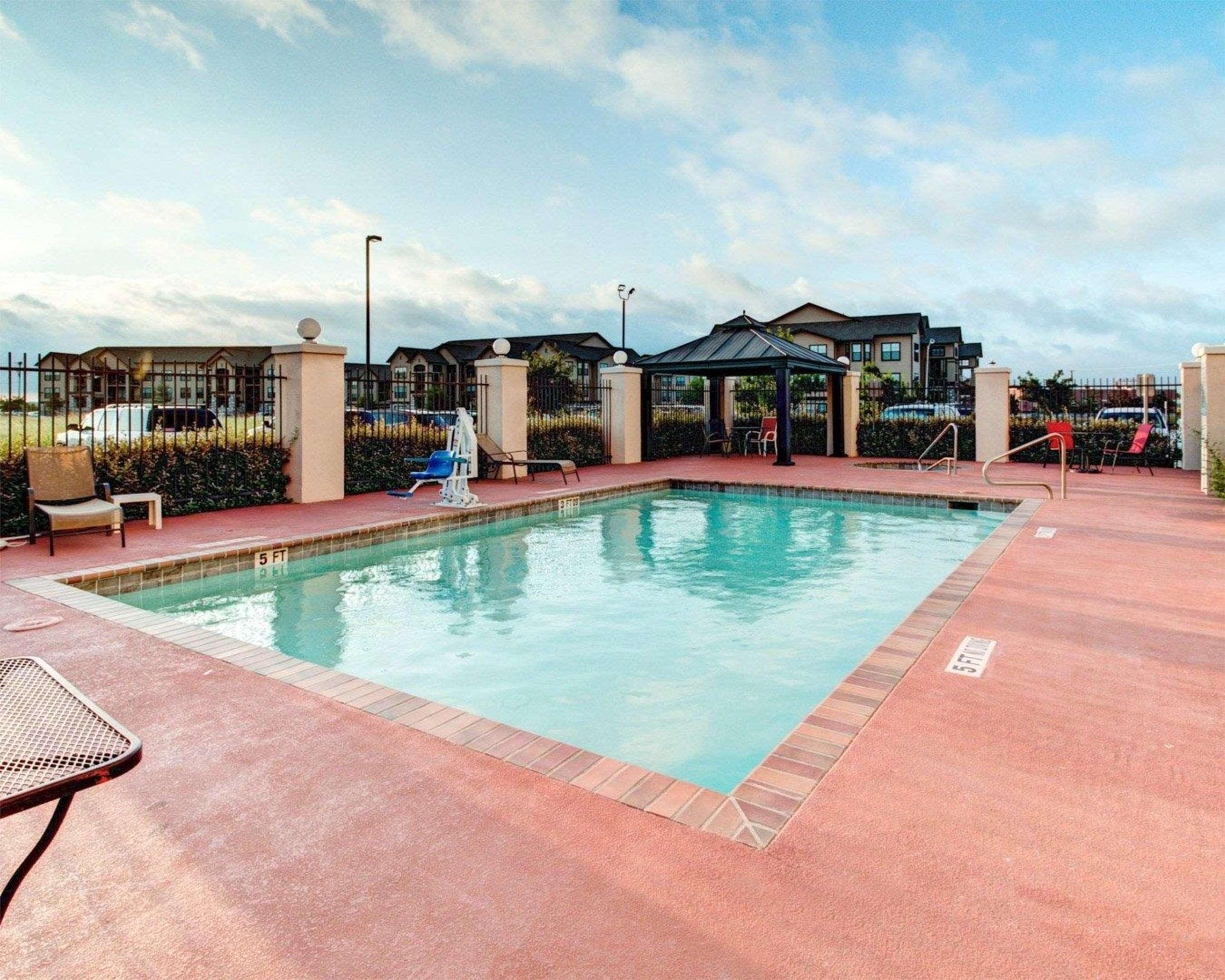 Comfort Suites Waxahachie - Dallas Exterior foto